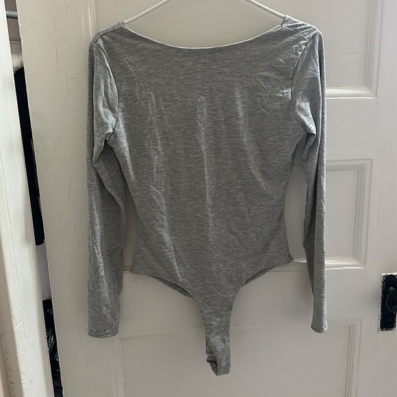 PRETTY LITTLE THING body suit - Picture 5 of 6